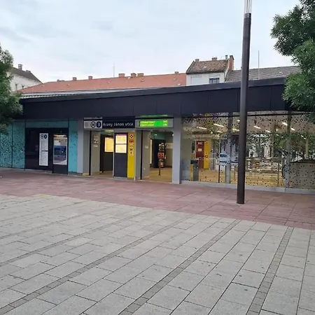 Turquoise Lofts מלון דירות בודפשט