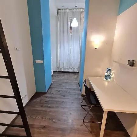 Turquoise Lofts Lägenhetshotell