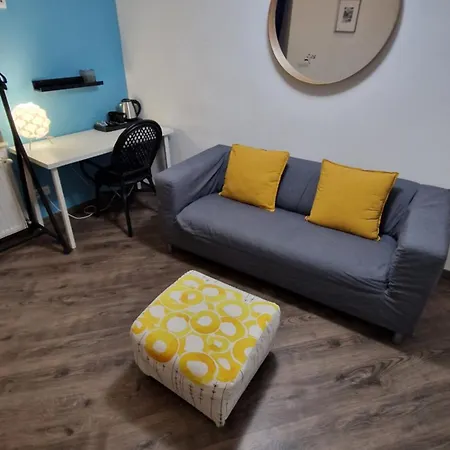 Turquoise Lofts מלון דירות