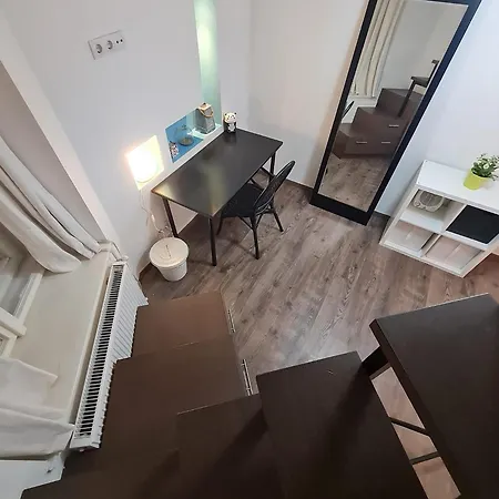 Turquoise Lofts מלון דירות