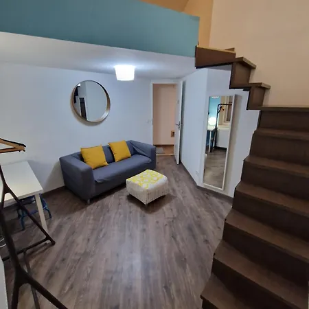 Turquoise Lofts * بودابست